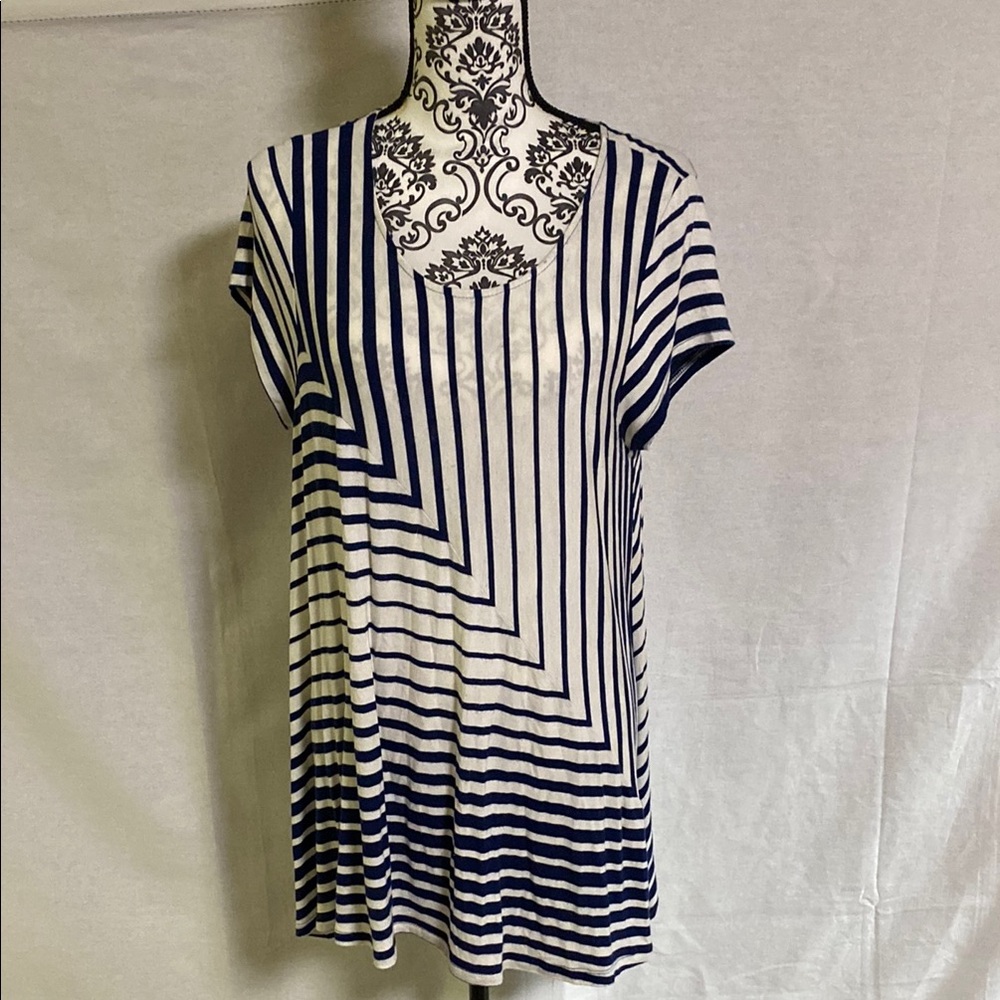 Anthropologie Puella Rayon Striped Navy and White Women's Top Made in USA